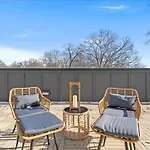 Elegant 3Br3.5Ba Modern Charlotte Townhouse